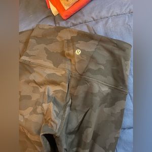 LULULEMON LEGGINGS